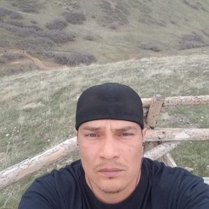 Meet your Posher, Tommy